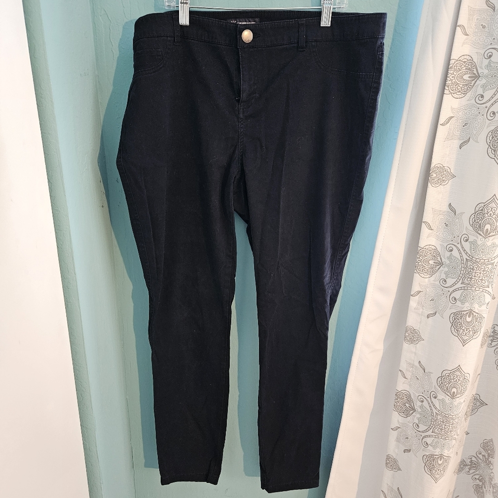 INC Women's Size 16 Pants Slacks Black EUC